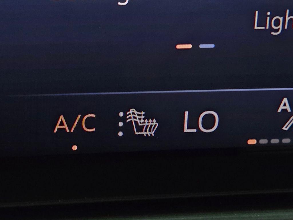 new 2025 Buick Envision car, priced at $42,521