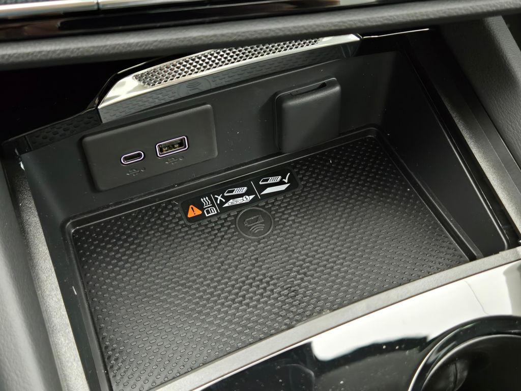 new 2025 Buick Envision car, priced at $42,521