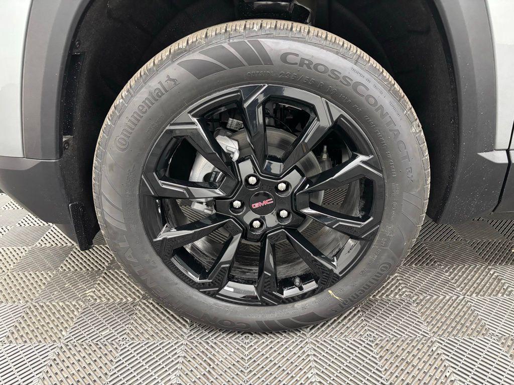 new 2026 GMC Terrain car, priced at $33,111