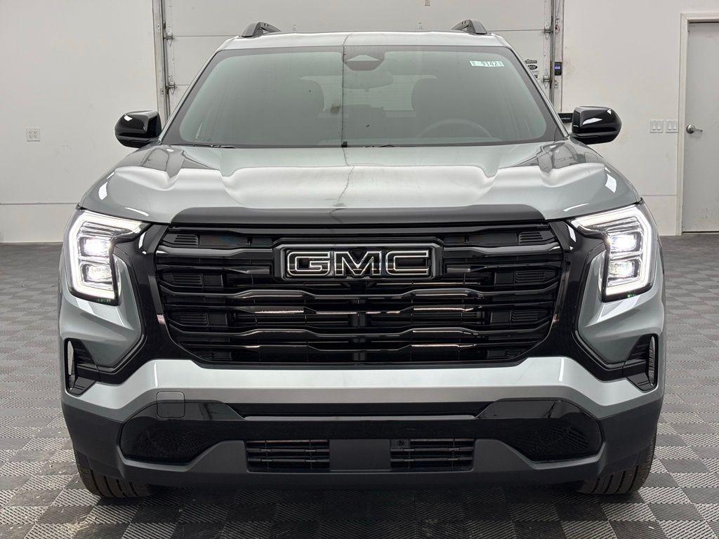 new 2026 GMC Terrain car, priced at $33,111