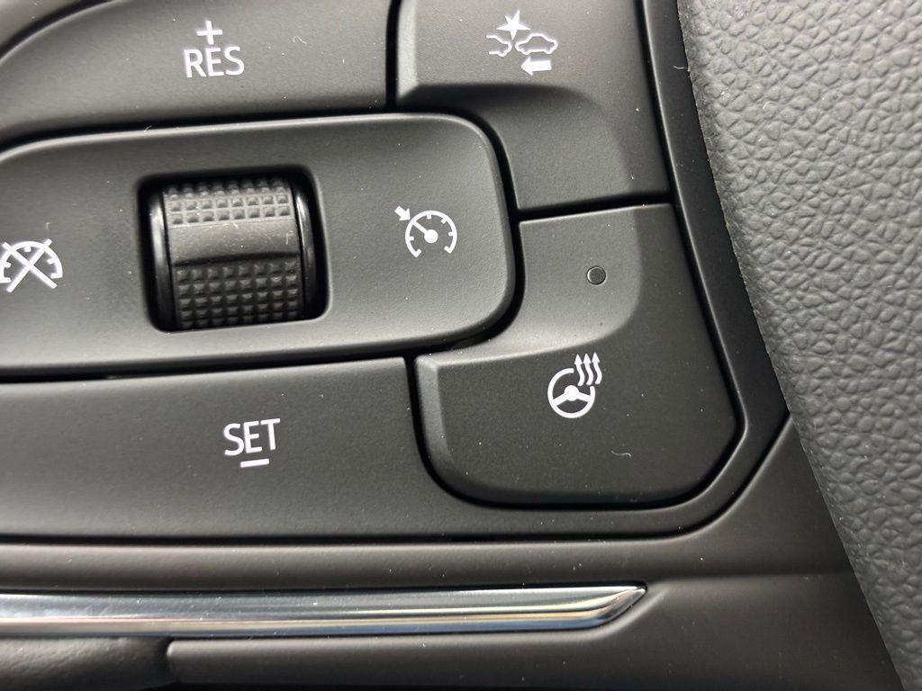 new 2026 Buick Envista car, priced at $31,135