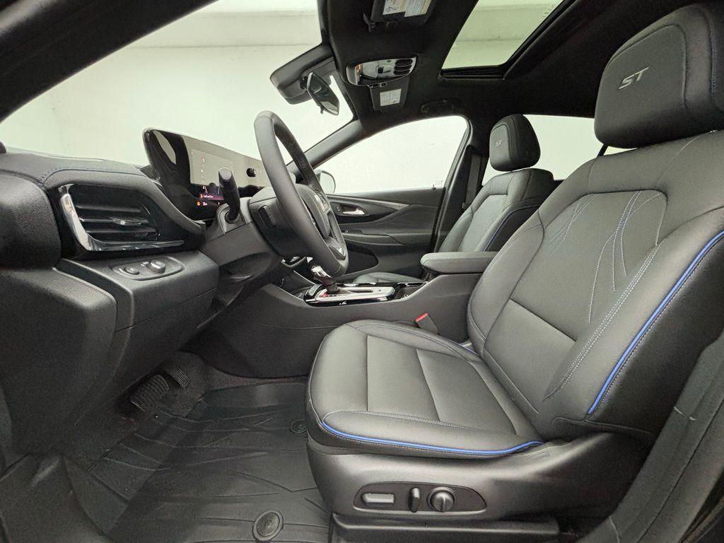 new 2026 Buick Envista car, priced at $31,135