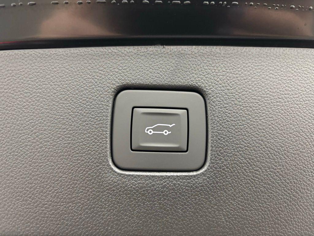 new 2026 Buick Envista car, priced at $31,135