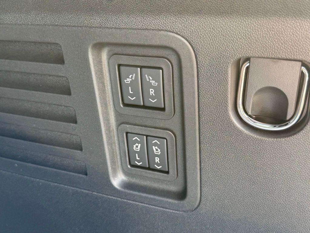 new 2026 Buick Enclave car, priced at $59,469