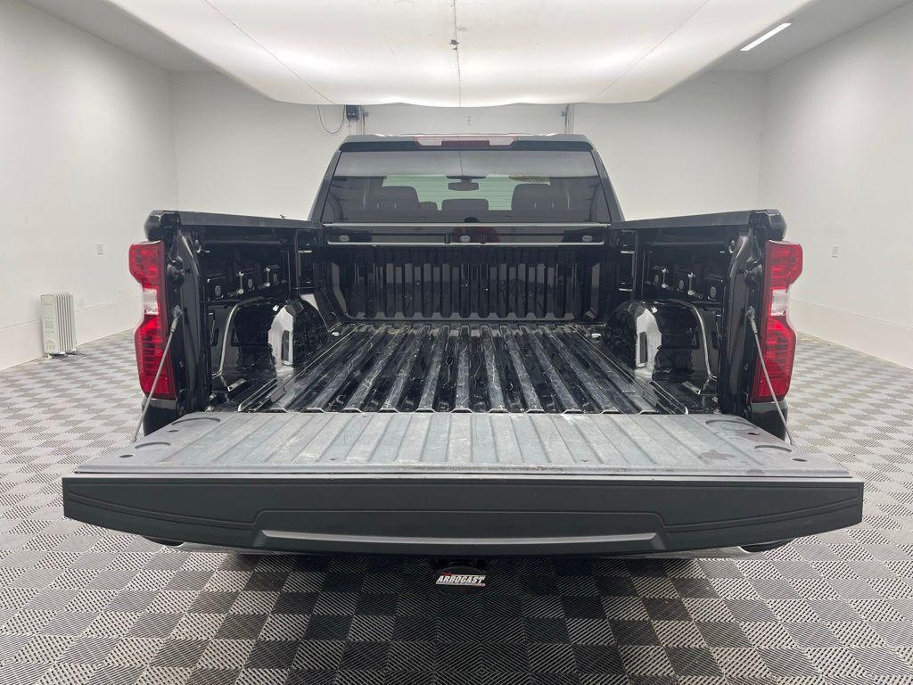 used 2022 Chevrolet Silverado 1500 car, priced at $29,470