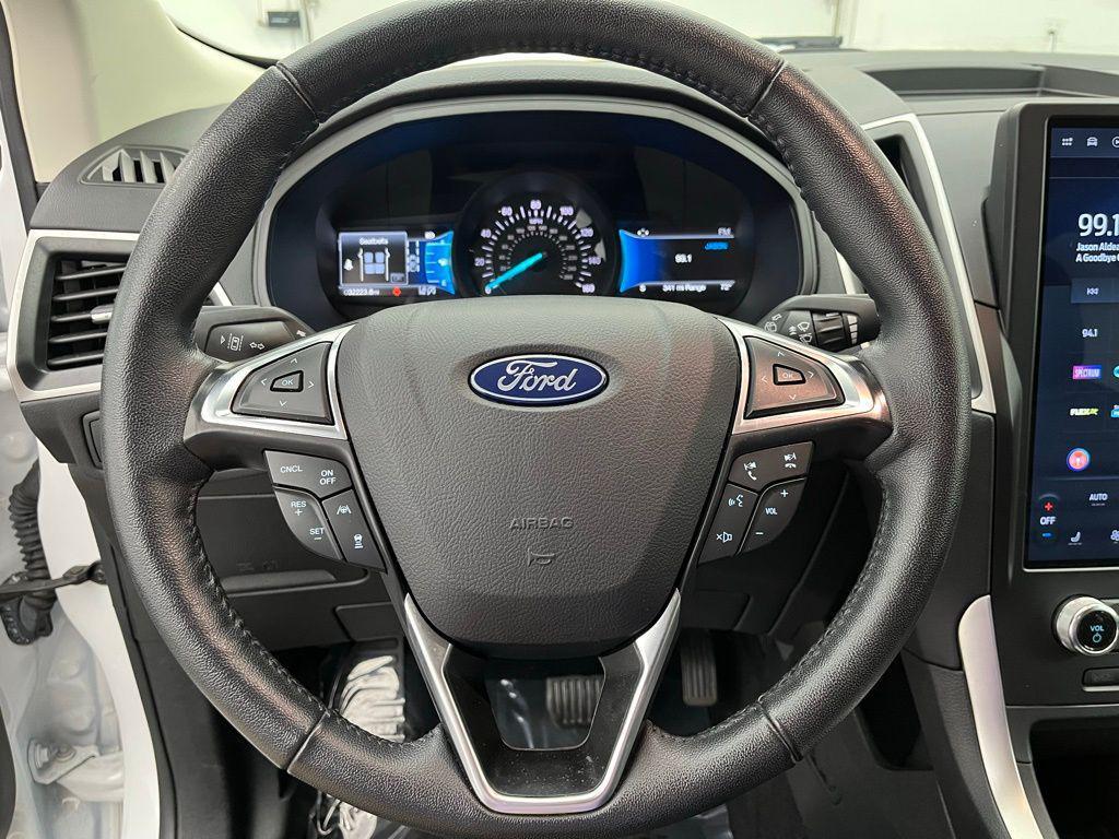 used 2024 Ford Edge car, priced at $26,496