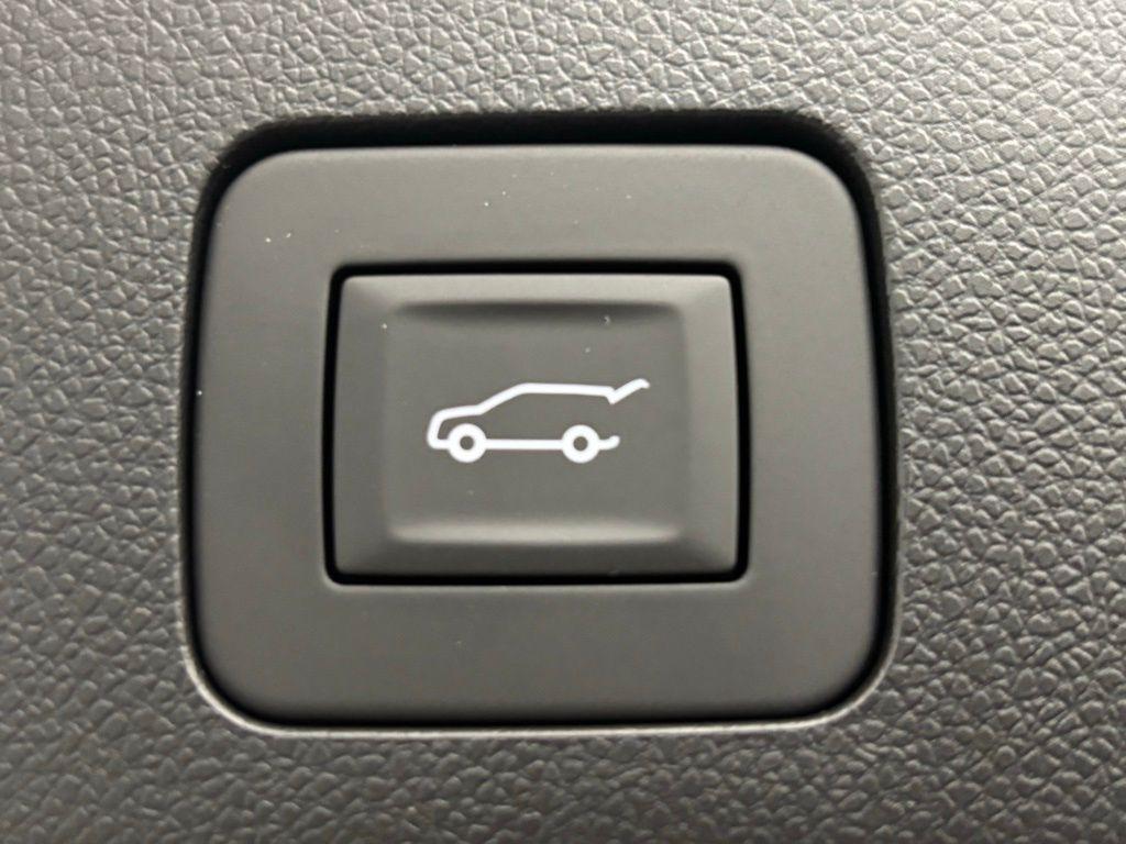 new 2026 Buick Encore GX car, priced at $39,640