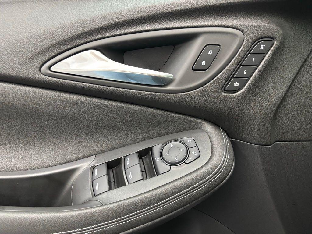 new 2026 Buick Encore GX car, priced at $39,640