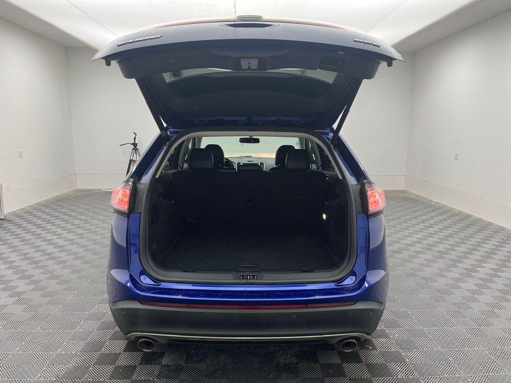 used 2015 Ford Edge car, priced at $9,995