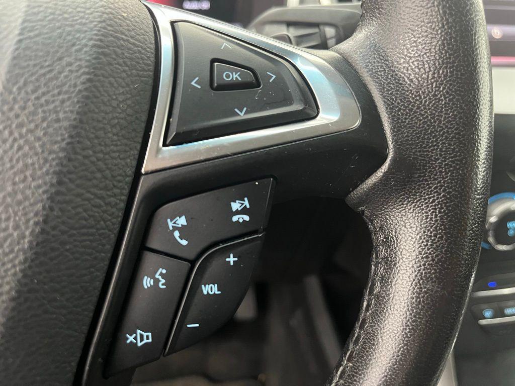 used 2015 Ford Edge car, priced at $9,995