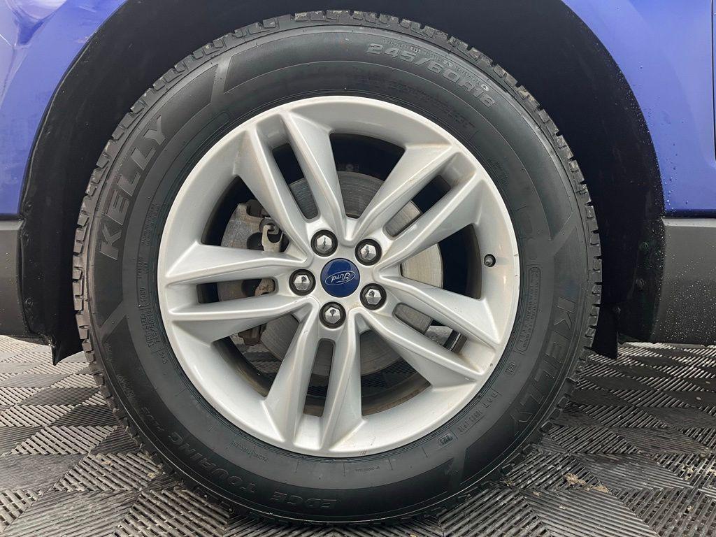 used 2015 Ford Edge car, priced at $9,995