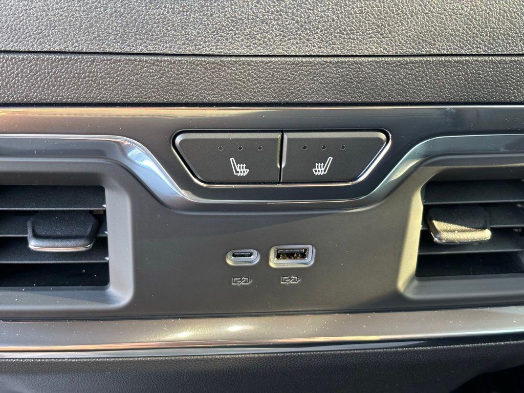 new 2025 GMC Sierra 1500 car, priced at $64,929