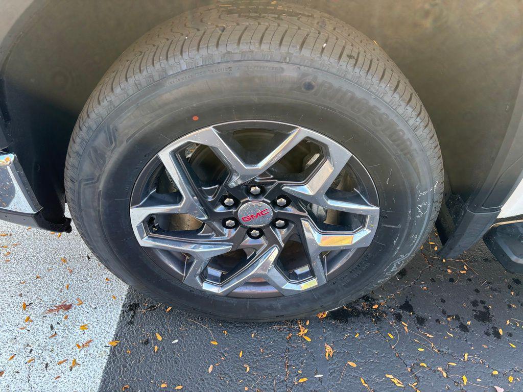 new 2025 GMC Sierra 1500 car, priced at $64,929