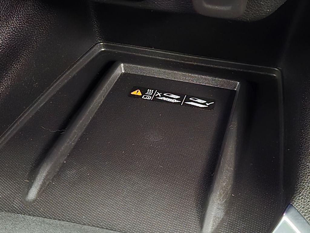 used 2023 Chevrolet Traverse car, priced at $31,000