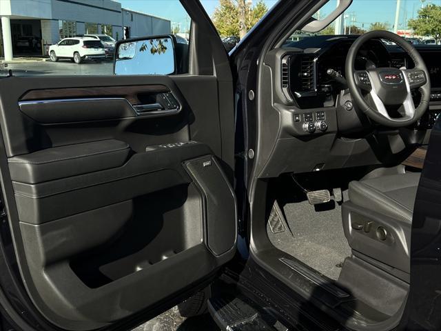 new 2025 GMC Sierra 1500 car, priced at $65,085