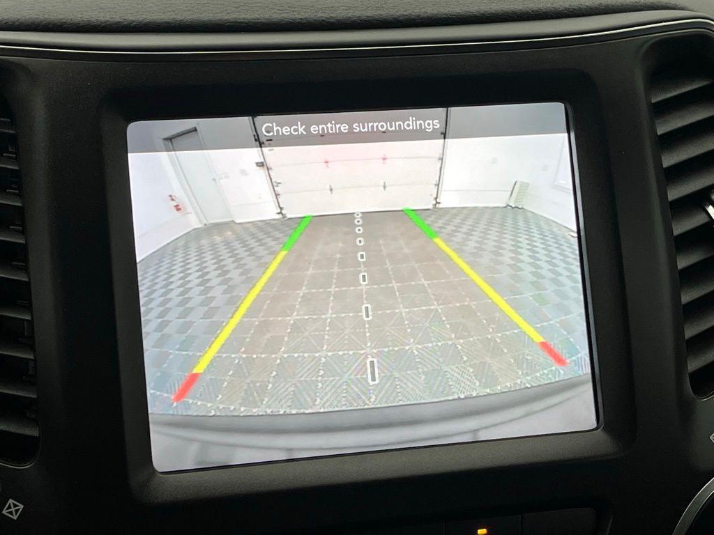 used 2022 Jeep Cherokee car, priced at $24,135