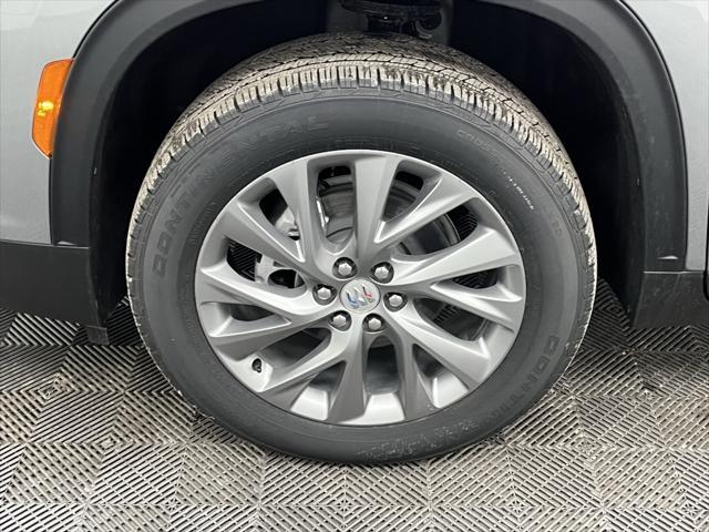 new 2025 Buick Enclave car, priced at $47,045
