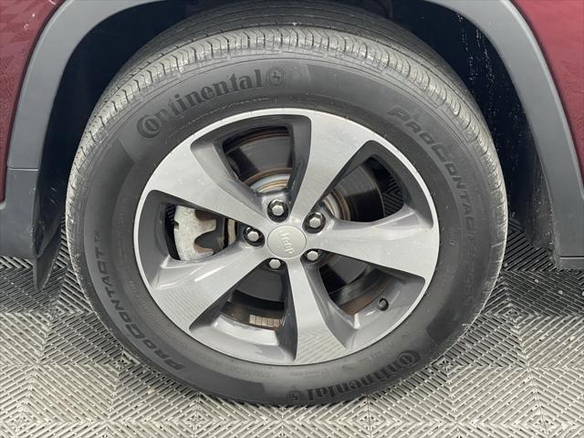 used 2019 Jeep Cherokee car, priced at $22,398
