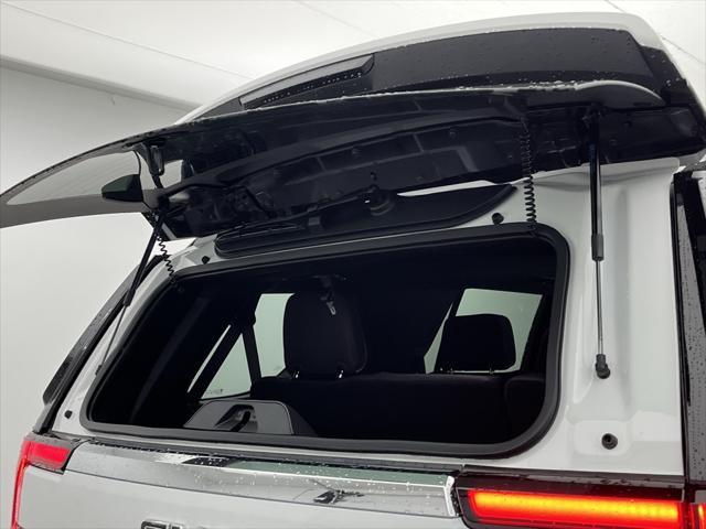 new 2025 GMC Yukon car, priced at $81,815