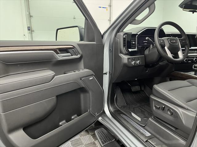new 2025 GMC Sierra 1500 car, priced at $64,575