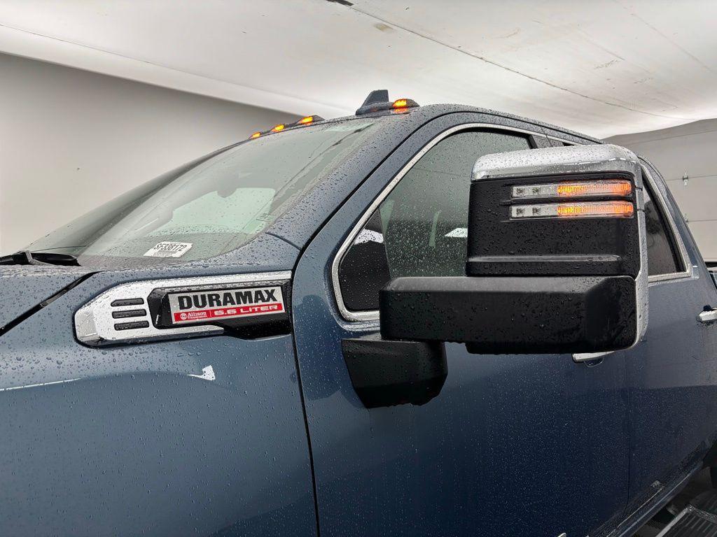 new 2025 GMC Sierra 2500 car, priced at $84,940