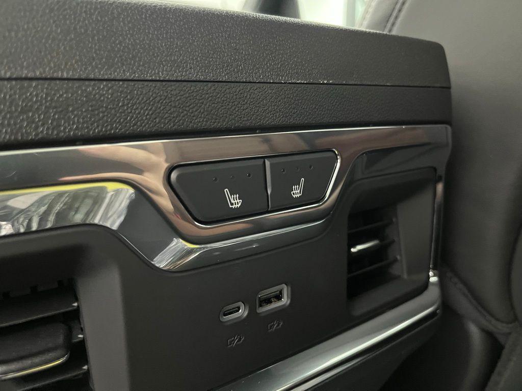 new 2025 GMC Sierra 2500 car, priced at $93,500