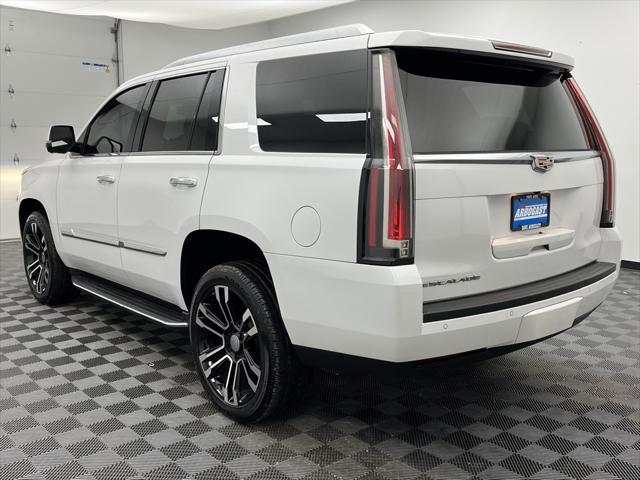 used 2016 Cadillac Escalade car, priced at $25,965