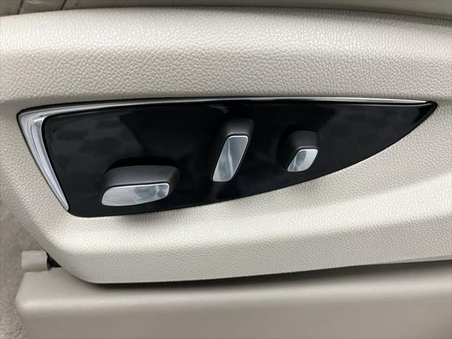 used 2016 Cadillac Escalade car, priced at $25,965