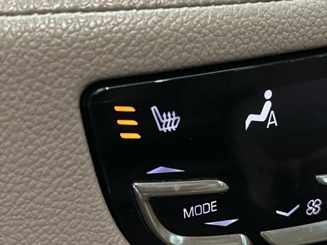 used 2016 Cadillac Escalade car, priced at $25,965