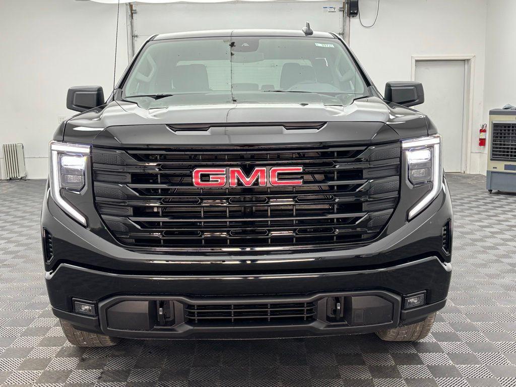 new 2026 GMC Sierra 1500 car, priced at $52,640