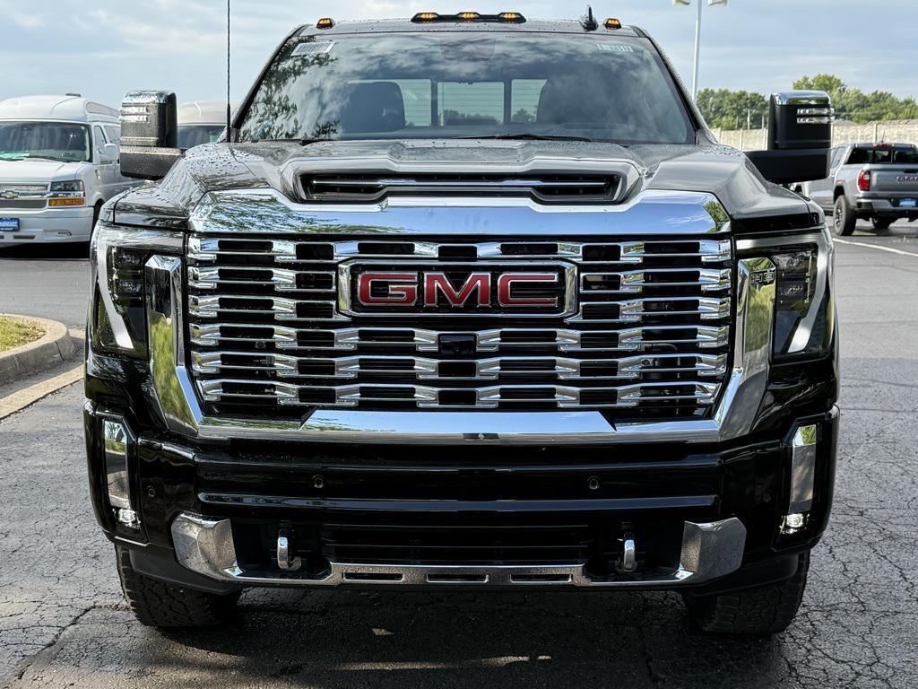 new 2025 GMC Sierra 2500 car, priced at $86,615