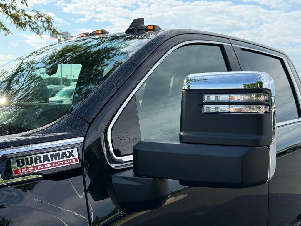 new 2025 GMC Sierra 2500 car, priced at $84,000