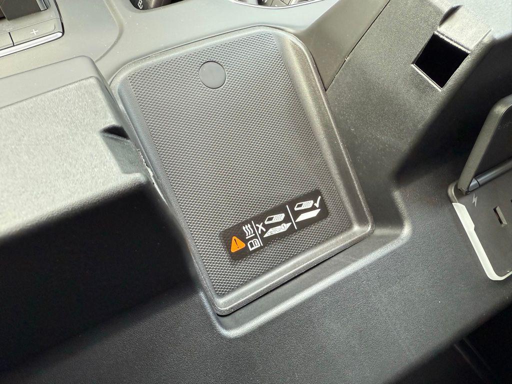 new 2025 GMC Sierra 2500 car, priced at $84,000