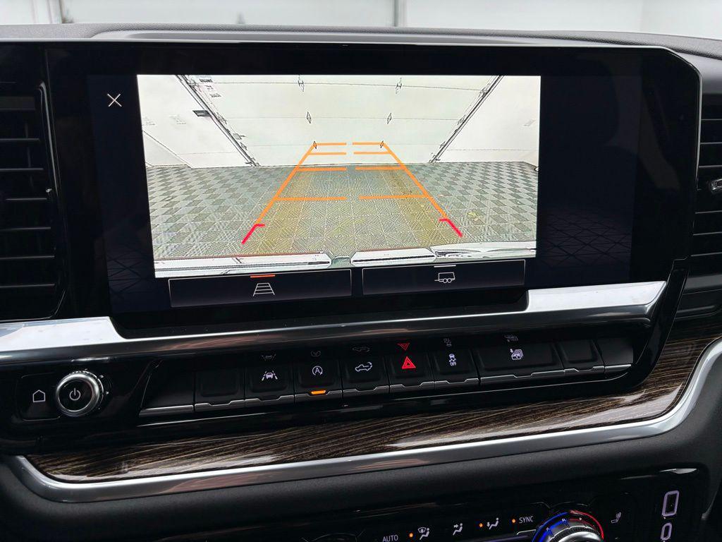 new 2026 GMC Sierra 1500 car, priced at $49,200