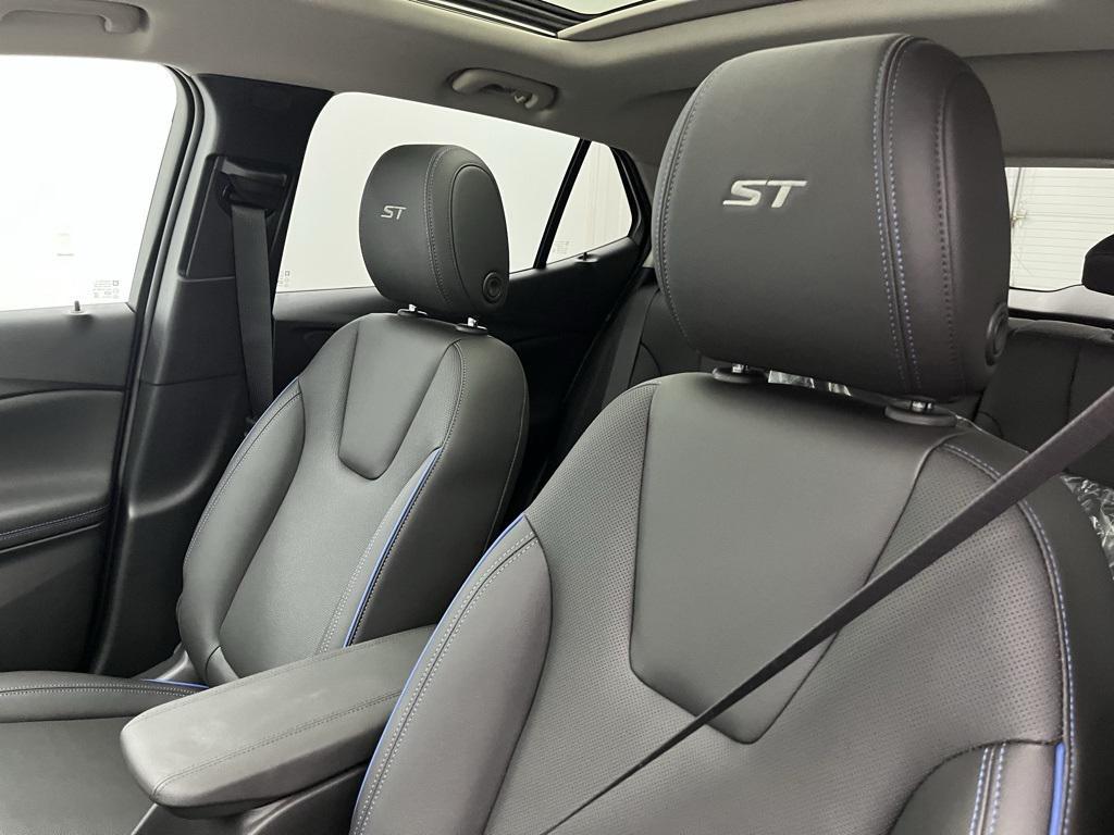 new 2026 Buick Encore GX car, priced at $31,981