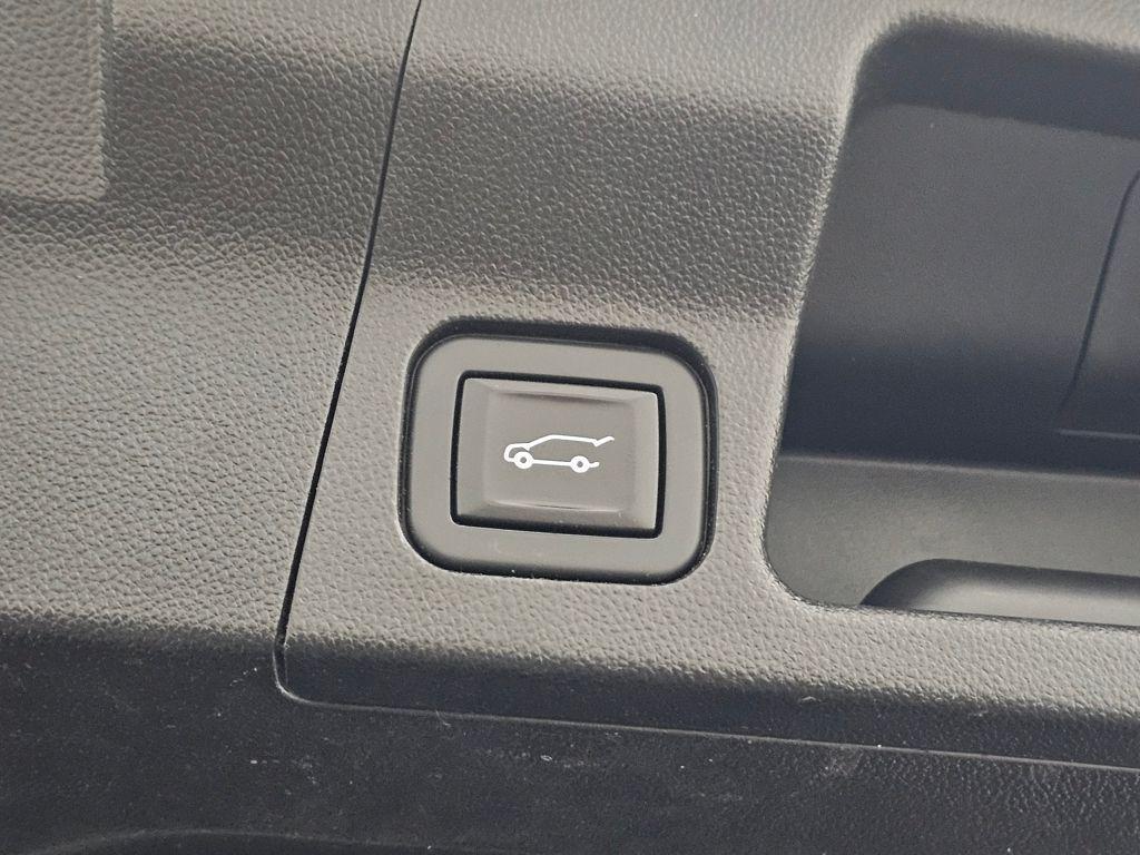 used 2020 GMC Acadia car, priced at $20,495