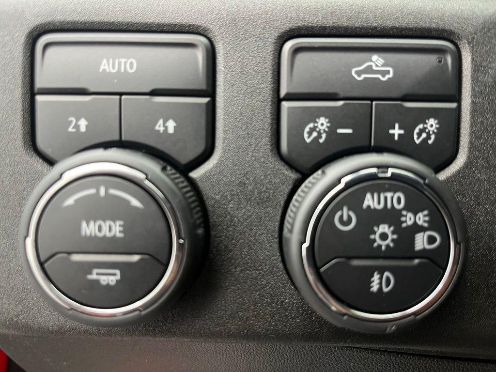 used 2023 Chevrolet Silverado 1500 car, priced at $38,392