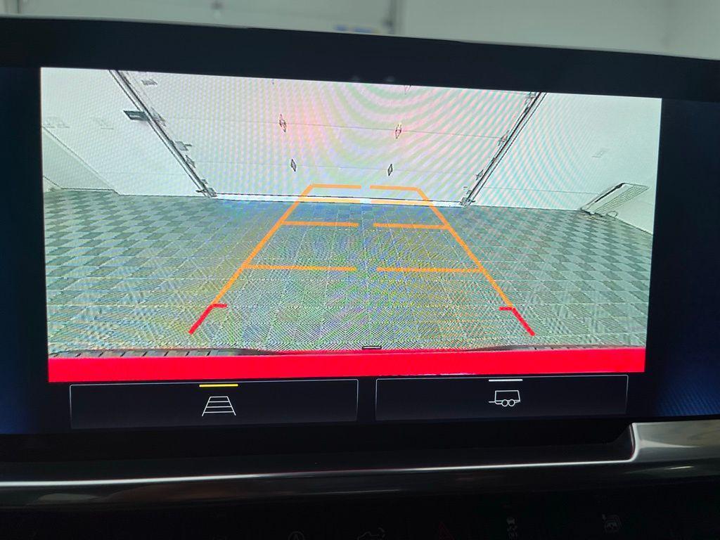 used 2023 Chevrolet Silverado 1500 car, priced at $38,392