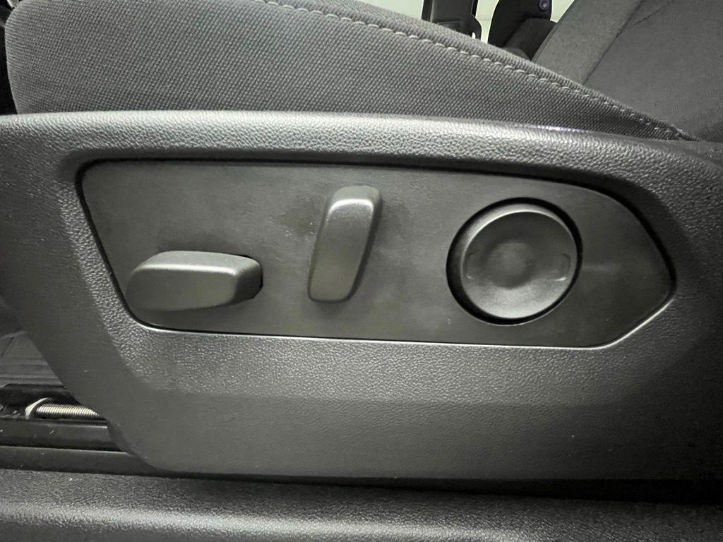 used 2023 Chevrolet Silverado 1500 car, priced at $38,392