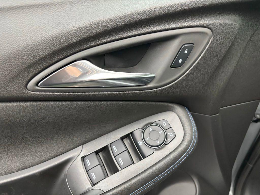 new 2026 Buick Encore GX car, priced at $31,176