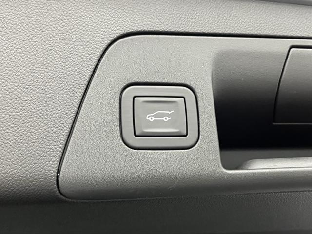 new 2025 Buick Envision car, priced at $42,997