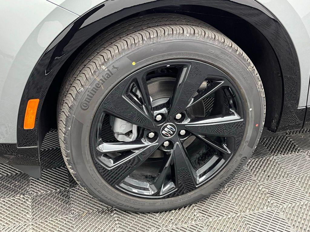 new 2025 Buick Envision car, priced at $40,000