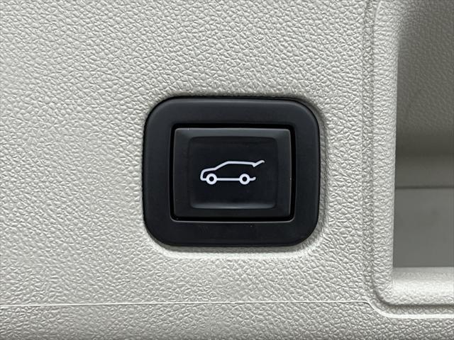 used 2022 GMC Terrain car, priced at $28,470