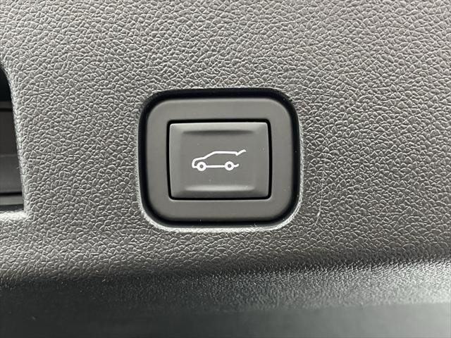 new 2025 Buick Enclave car, priced at $51,997