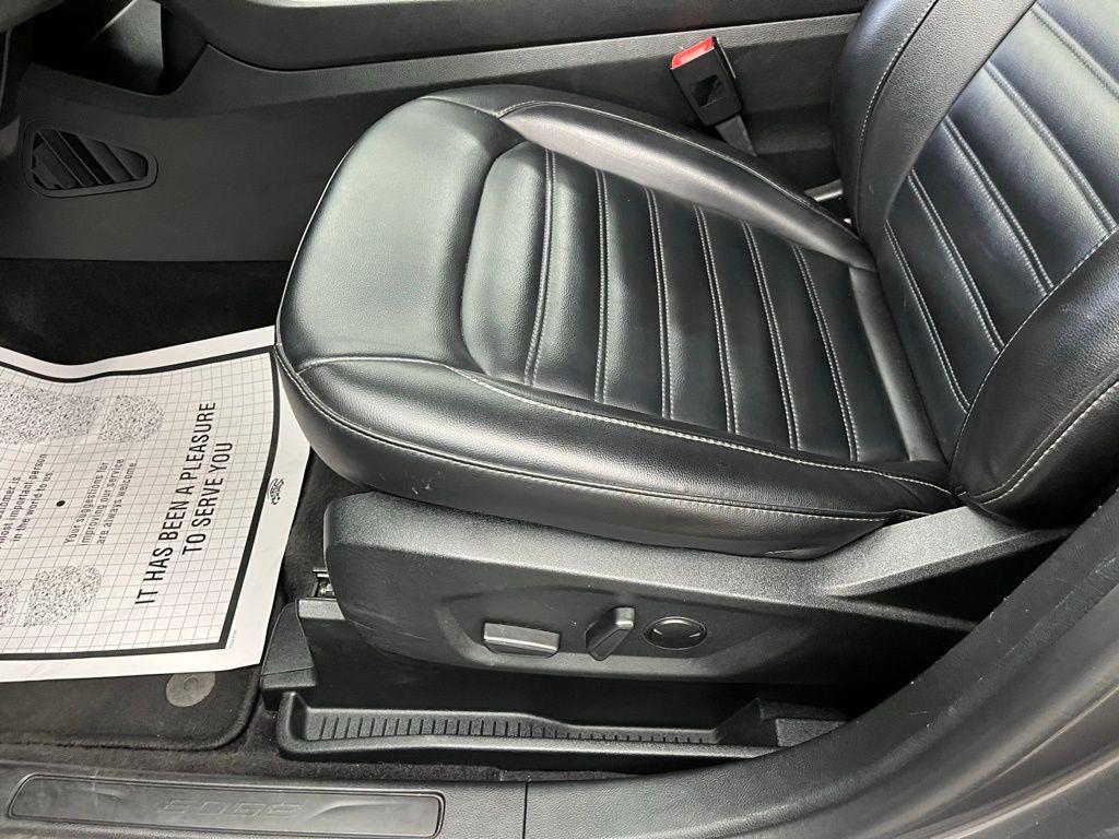 used 2022 Ford Edge car, priced at $23,495
