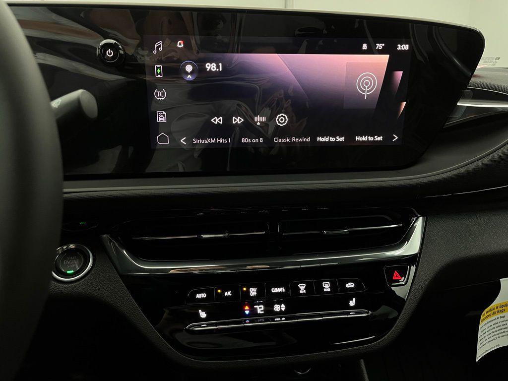 new 2025 Buick Envista car, priced at $30,000