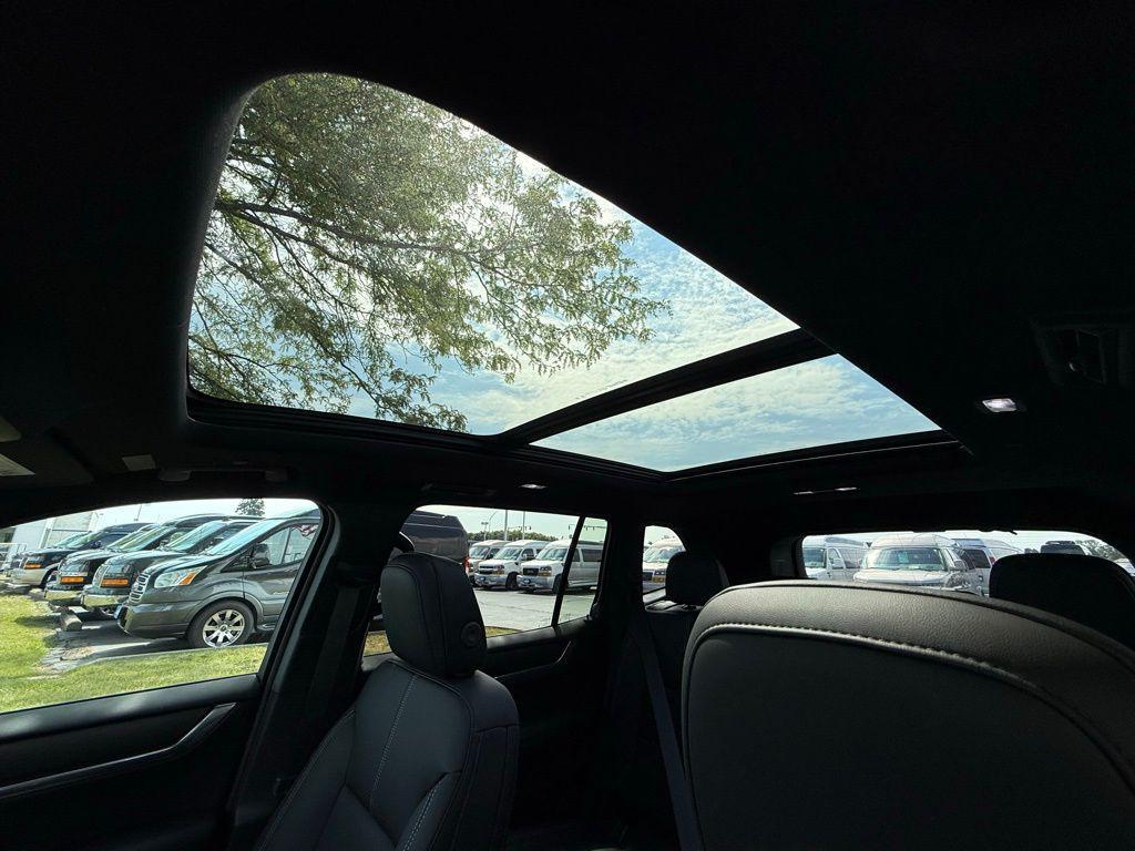 new 2026 GMC Acadia car, priced at $48,011