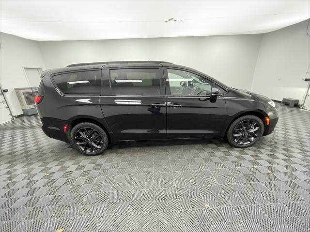 used 2021 Chrysler Pacifica car, priced at $32,398