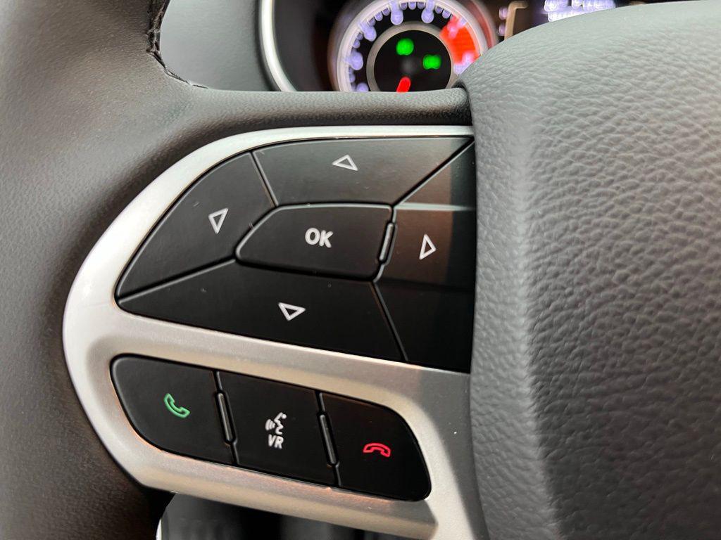 used 2022 Jeep Cherokee car, priced at $24,448