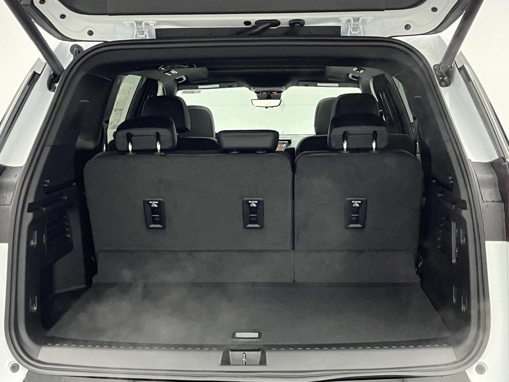 new 2025 GMC Acadia car, priced at $58,500